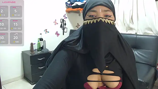 Aaliyah brown online show from January 25, 2025, 8:10 am