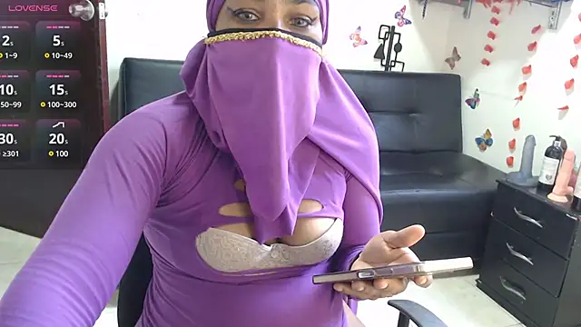 Aaliyah brown online show from February 12, 2025, 2:10 pm