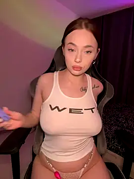  MayShy  online show from December 5, 2024, 5:44 pm