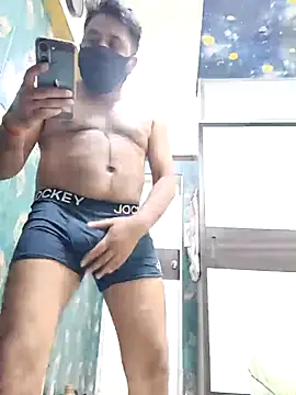 Snapshot of Daddy_inurhouse chatting on October 22, 2025, 7:46 pm Daddy inurhouse online show from October 22, 2025, 7:46 pm