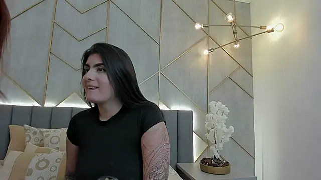 IrisBaker online show from March 9, 2025, 6:50 am