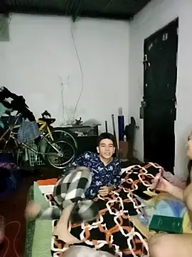 Snapshot of Mrdetonador chatting on December 2, 2025, 4:47 am Mrdetonador online show from December 2, 2025, 4:47 am