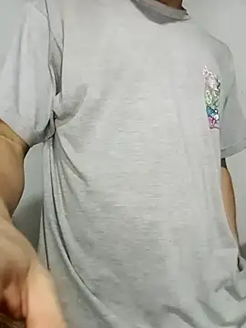 Snapshot of Mrdetonador chatting on November 6, 2025, 4:49 am Mrdetonador online show from November 6, 2025, 4:49 am