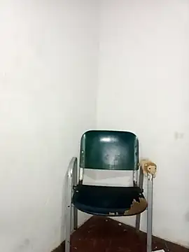 Snapshot of Mrdetonador chatting on October 8, 2025, 8:16 am Mrdetonador online show from October 8, 2025, 8:16 am