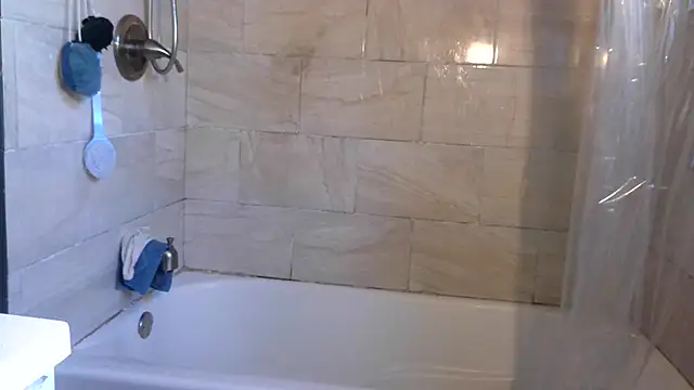 paytonkelly online show from April 22, 2026, 11:17 am