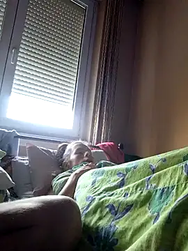 Huncutkuki online show from February 16, 2025, 1:38 pm