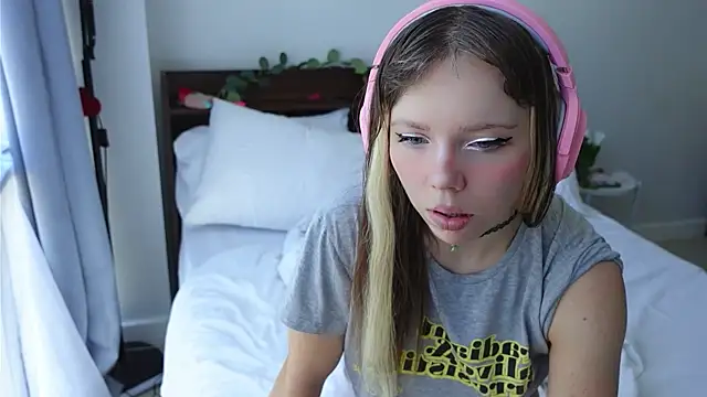 Ayra Lust online show from March 17, 2025, 3:36 am