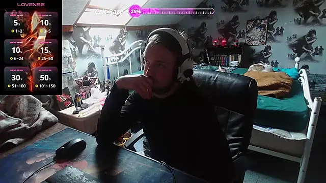 nicolasdumand21 online show from March 20, 2026, 11:55 am