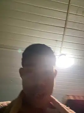 novinhooxz online show from June 18, 2026, 3:06 pm