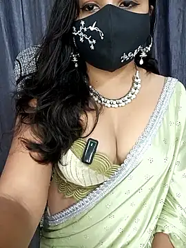 Tanvi-patil online show from April 15, 2026, 4:55 pm