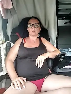 cuplubijoanna online show from June 23, 2026, 6:28 pm