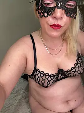 Snapshot of Olgundolgun33 chatting on February 15, 2026, 6:07 pm Olgundolgun33 online show from February 15, 2026, 6:07 pm