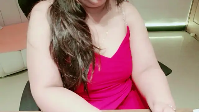 Snapshot of Gracefulgoddess chatting on March 31, 2026, 6:59 am Gracefulgoddess online show from March 31, 2026, 6:59 am