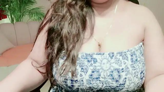 Snapshot of Gracefulgoddess chatting on April 3, 2026, 9:16 am Gracefulgoddess online show from April 3, 2026, 9:16 am