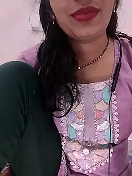 Snapshot of Simaran_bhabhi chatting on May 7, 2026, 12:26 am Simaran bhabhi online show from May 7, 2026, 12:26 am