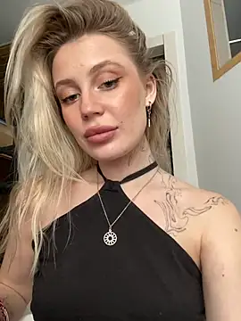 meanexx online show from March 5, 2025, 10:33 am