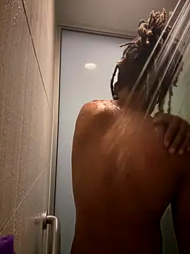 1BeautyN1Beast online show from October 1, 2025, 5:01 am