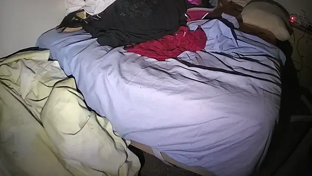 MartaMoon96 online show from October 7, 2025, 9:43 am