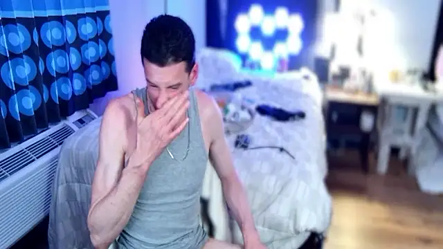 Snapshot of savageconfidence chatting on April 14, 2026, 6:40 am savageconfidence online show from April 14, 2026, 6:40 am