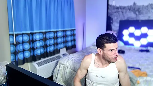 Snapshot of savageconfidence chatting on April 9, 2026, 7:47 am savageconfidence online show from April 9, 2026, 7:47 am