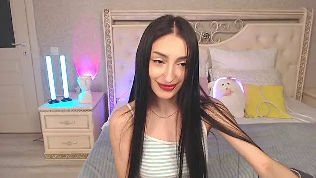 Lina Robbins online show from May 31, 2026, 10:10 pm
