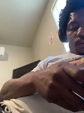 gaimov3r2024 online show from November 5, 2025, 9:40 pm