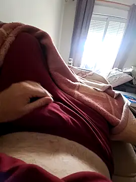 Giannis1990  online show from April 5, 2026, 11:28 am