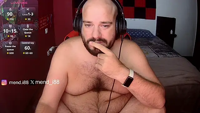 menditeta1 online show from September 22, 2025, 9:10 pm