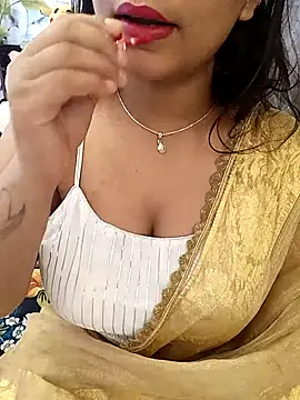 Divya girl online show from March 30, 2026, 9:33 am