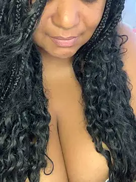 SweetLizzyBBW online show from May 5, 2026, 5:05 pm