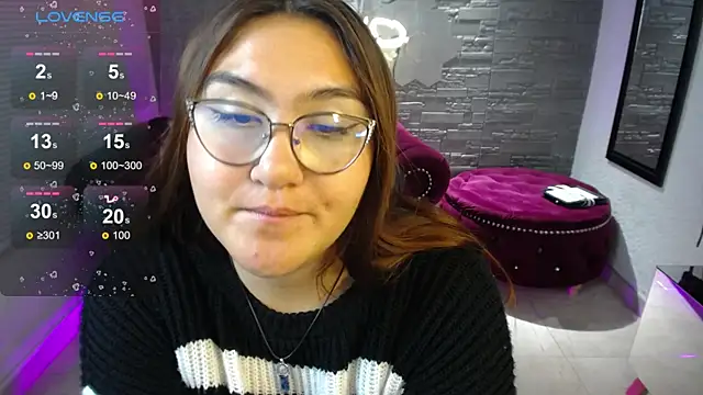 Snapshot of conniejames_m chatting on July 6, 2026, 3:14 pm conniejames m online show from July 6, 2026, 3:14 pm