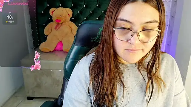 conniejames m online show from June 15, 2026, 12:27 pm