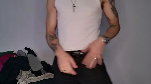 JackDesFeux online show from September 24, 2025, 7:42 pm