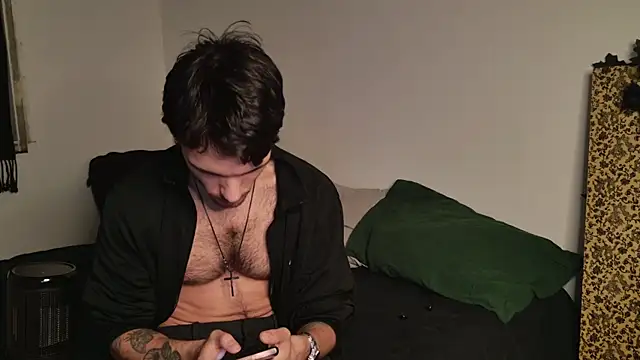 JackDesFeux online show from December 2, 2025, 4:14 am