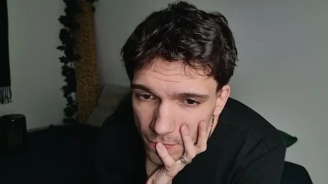 JackDesFeux online show from February 2, 2026, 10:42 pm