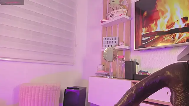 susanjons tcw online show from November 25, 2025, 1:50 am