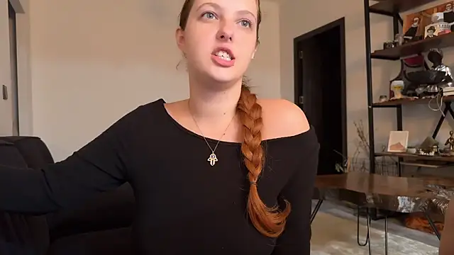 Chaptertoo online show from October 6, 2025, 9:04 pm