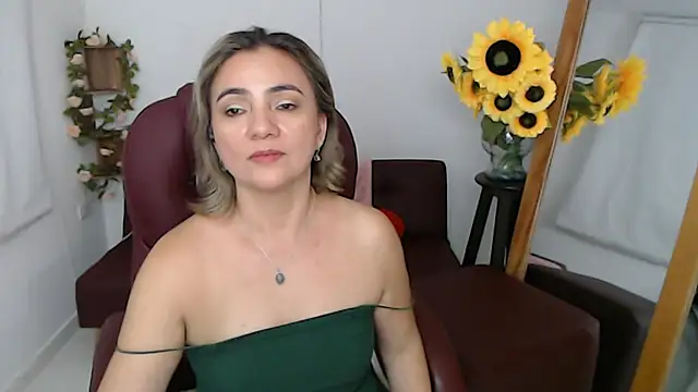 ana milf online show from July 14, 2026, 12:54 am
