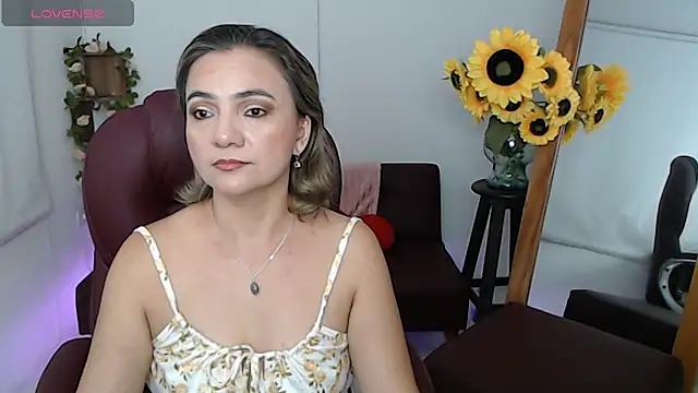 ana milf online show from July 31, 2026, 2:47 pm