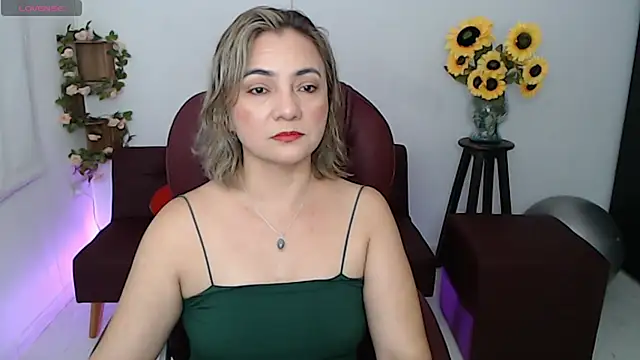 ana milf online show from May 5, 2026, 1:36 pm