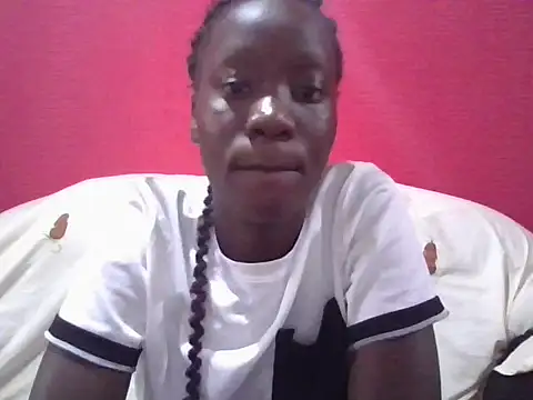 sexy butty  online show from January 21, 2025, 2:26 pm