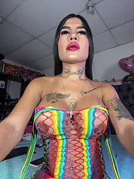 saragill323 online show from November 2, 2025, 12:37 am