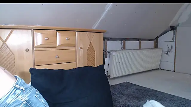 Snapshot of Liana_Lou chatting on February 7, 2026, 2:58 pm Liana Lou online show from February 7, 2026, 2:58 pm