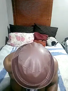 199Gif online show from November 10, 2025, 2:44 pm