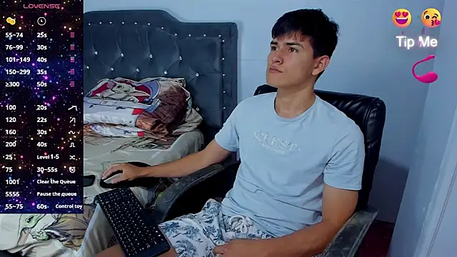 Jacobb Lee online show from October 7, 2025, 10:44 pm