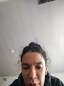 rebekka simpson online show from July 17, 2026, 3:53 pm