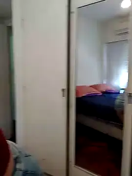 Snapshot of Bigyummmzul chatting on December 20, 2024, 8:23 pm Bigyummmzul online show from December 20, 2024, 8:23 pm