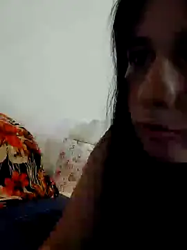 Snapshot of Bigyummmzul chatting on December 21, 2024, 2:30 am Bigyummmzul online show from December 21, 2024, 2:30 am