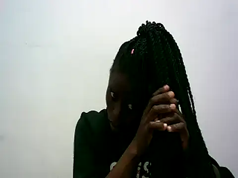 hottgirlval online show from December 28, 2024, 8:04 pm