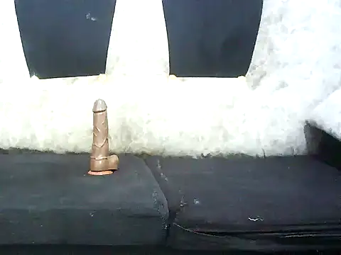 hottgirlval online show from January 24, 2025, 11:02 pm